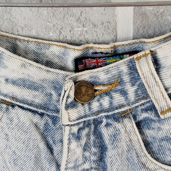 Paris Sport Club Vintage Acid Washed Cut Off Jean Shorts 80's Women's Size 5 - Picture 4 of 14